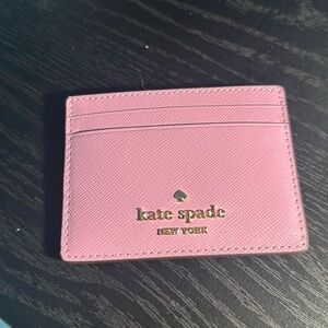 🔥NWT PINK CARD HOLDER 🔥
